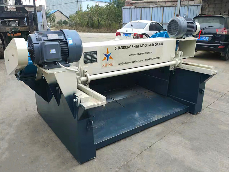 Log Debarking Machine.jpg